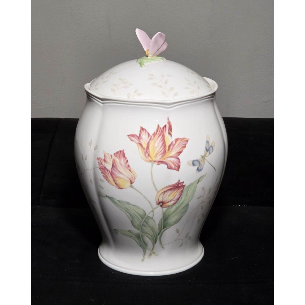 Lenox Butterfly Meadow Large Canister Butterfly Lid 11.25" by Louise Le Luyer